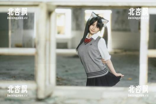 牛仔裤与桜井宁宁相遇，这组美图作品完美展现了她的个性与风采，快来欣赏！.txt