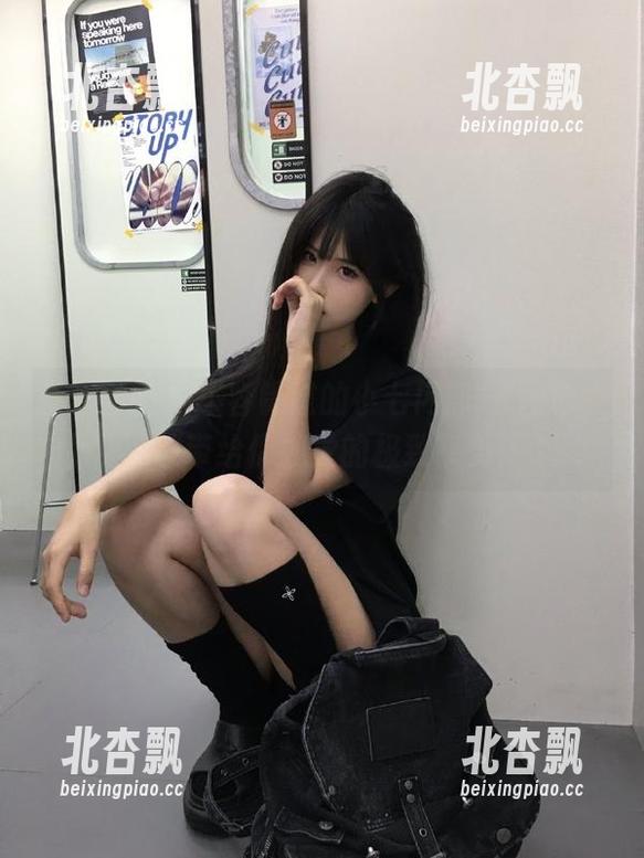 森萝财团 - 不容错过的小七内部JK图包，免费下载带给你视觉的极致享受！.txt