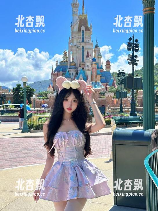 爱蜜社-小宝酱 爱蜜社 - 小宝酱的裸足之旅:写真集精选,感受自然的邀请.txt