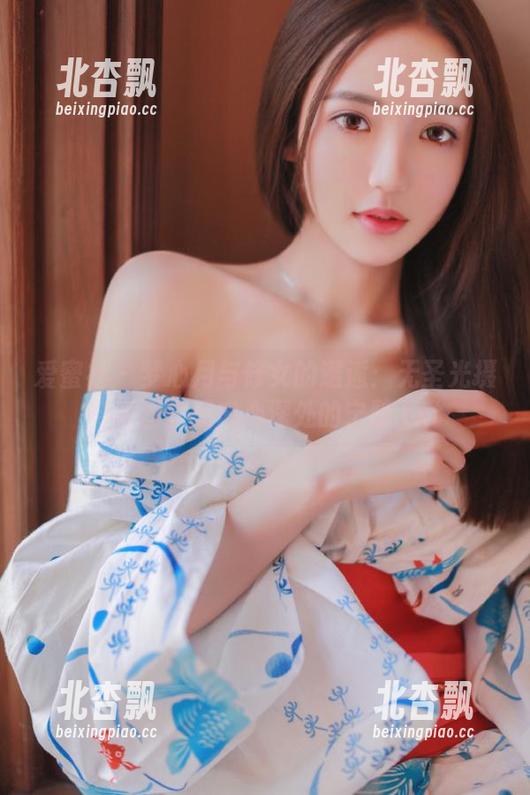 爱蜜社 - 梦心月与修女的邂逅：无圣光摄影原图呈现内心深处的宁静.txt