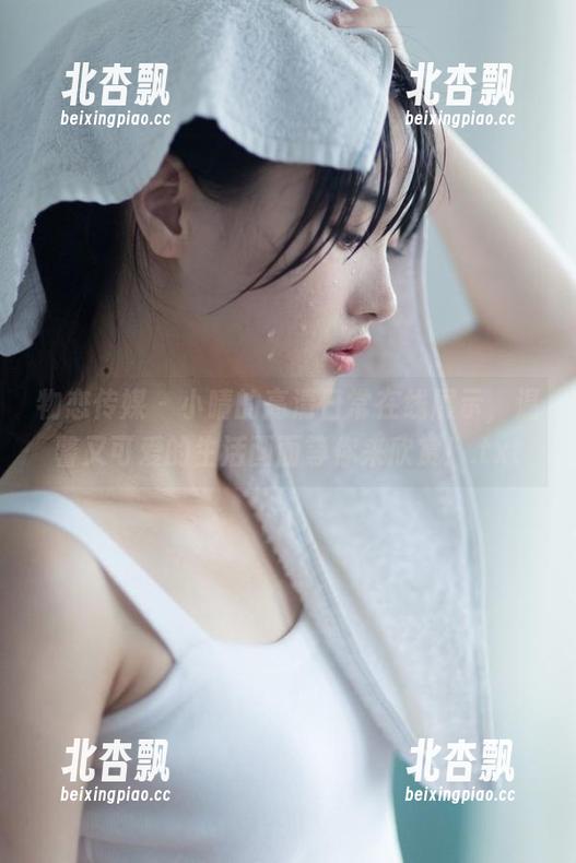 物恋传媒 - 小晴的高清日常在线展示，温馨又可爱的生活画面等你来欣赏！.txt