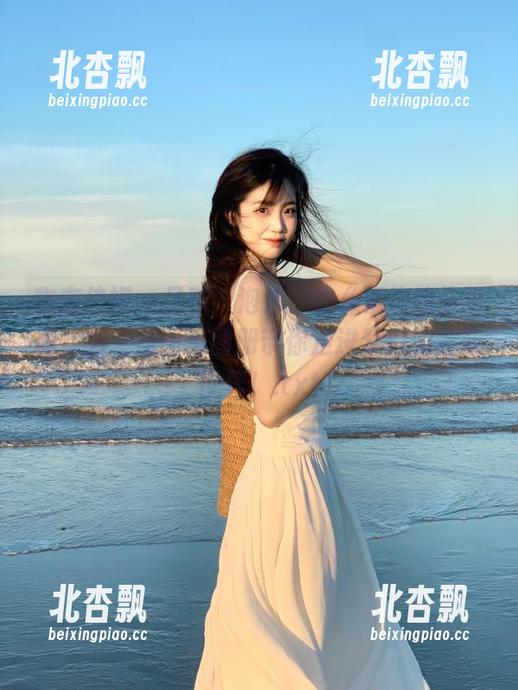 物恋传媒-泡泡 物恋传媒 - 品味“泡泡”的《海岸线》写真实力,原图与图册带你走进梦幻的青蓝世界!.txt
