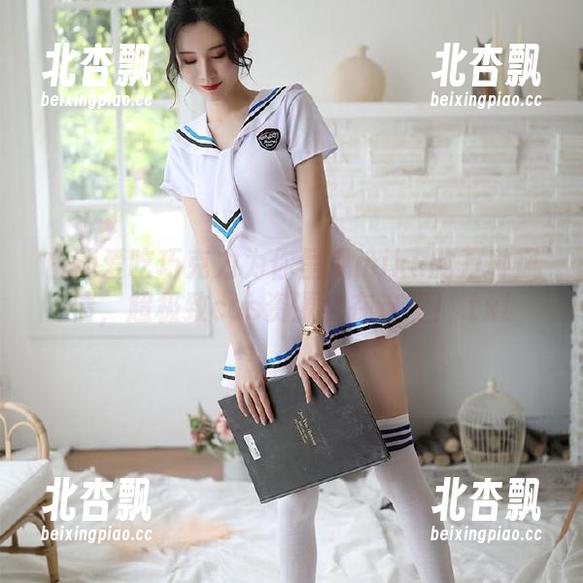 白莉爱吃巧克力为你呈现miku的万种风情，超极致cos资源全在这里！.txt