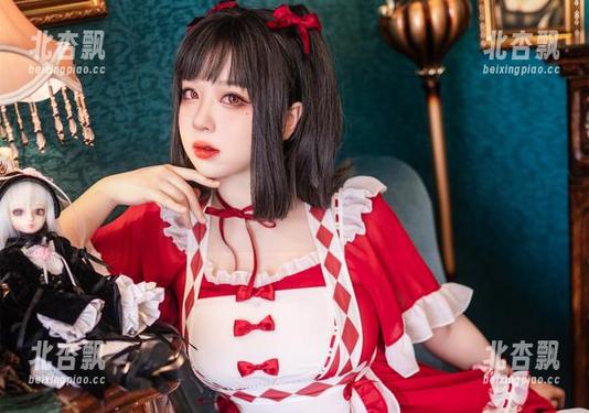 期待已久！皮皮奶可可爱了啦图包更新，JK塞写真带你感受青春的气息！.txt
