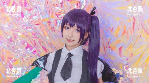 神乐坂真东的秘书创作，分享那些埋藏在镜头后的感人故事.txt