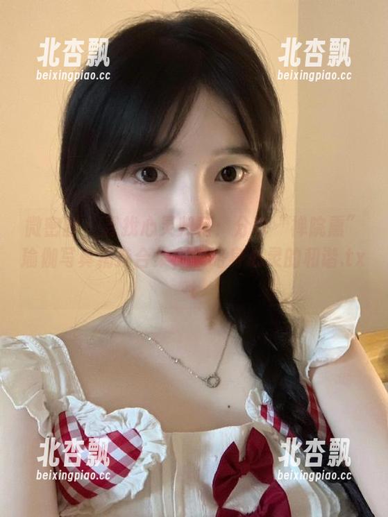 微密圈 - 寻找心灵归宿：分享“禅院熏”瑜伽写真精选合集，领略身心灵的和谐.txt
