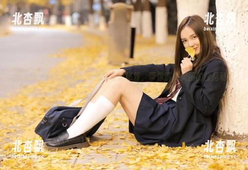 秀人网 - LindaLinda独家写真秘笈，带你解锁美图的背后秘密！.txt