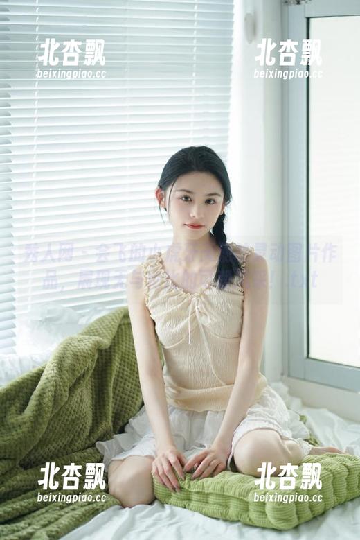 秀人网 - 会飞的小虎牙天使的灵动图片作品，展现无与伦比的可爱风采！.txt
