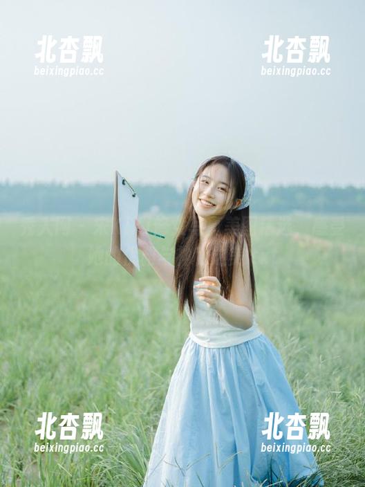 秀人网 - 宋KiKi修女写真美图精选，感受她的优雅与神秘之美.txt