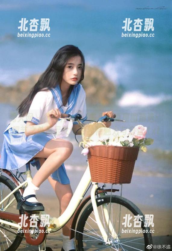 秀人网 - 徐安冉miki美足写真原图精选：细节之处尽显女性的独特魅力与自信.txt