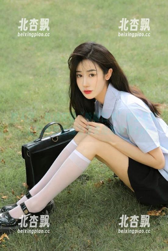 秀人网 - 在线获取“盼盼已鸠”护士写真，让这些资源成为你灵感的源泉.txt