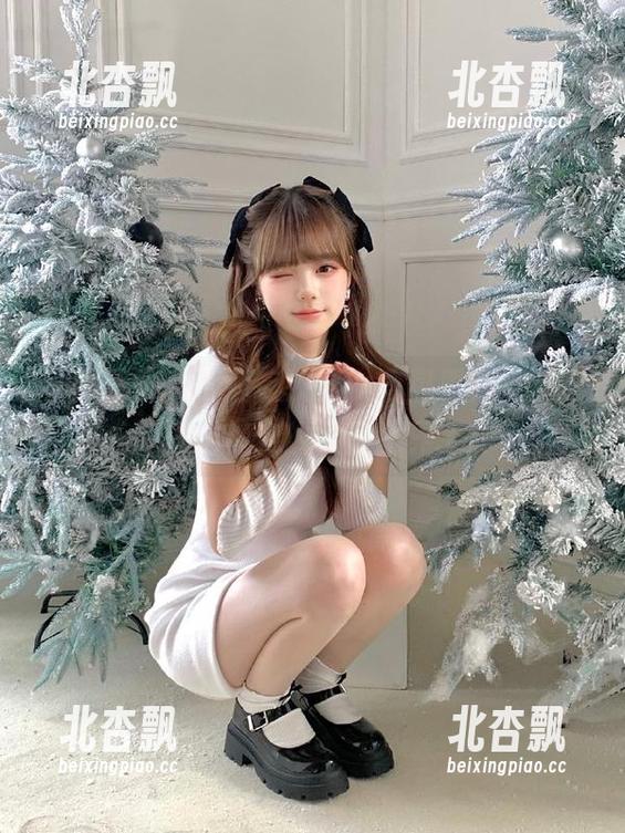 稚乖画册-赤西夜夜 稚乖画册 - 赤西夜夜修女图包更新,带你探索她神秘的摄影世界.txt
