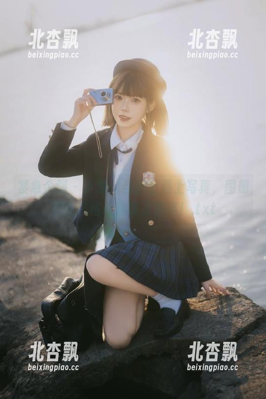 紧急企划 - 小恩：当护士遇上写真，图册里的风格让你惊喜连连！.txt