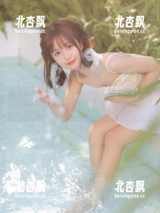 紧急企划 - 林书辞户外写真合集：清新自然美景下载，心灵的宁静之旅.txt
