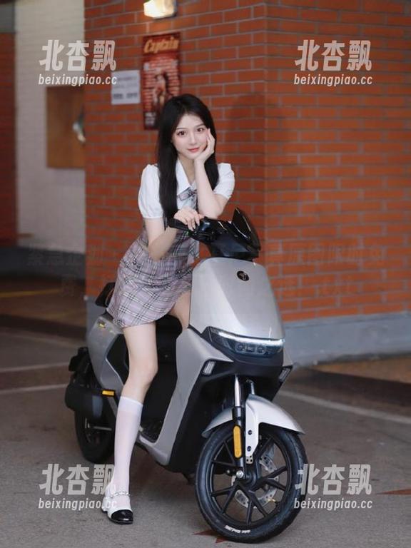 紧急企划 - 林书辞比基尼写真原图限时免费，打造你的夏日时尚之选！.txt