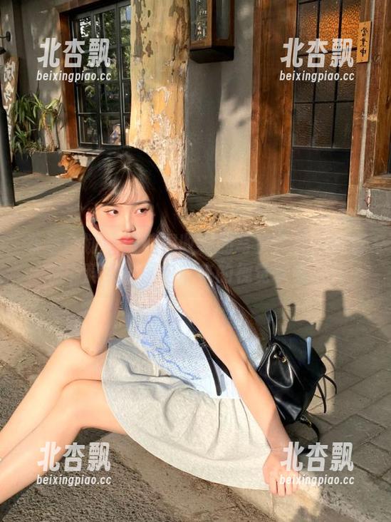 紧急企划 - 最值得收藏的写真作品：观看林书辞女友图包带来的视觉享受.txt