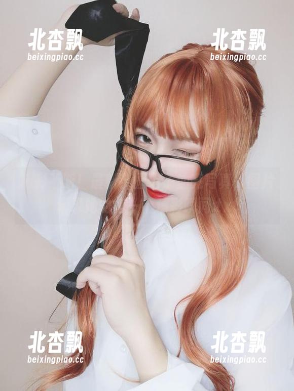 精彩不断！最新芋圆侑子油亮写真，图片记录她的每一个精彩瞬间.txt