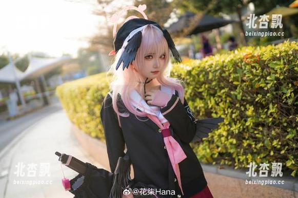 独特定制写真，感受花柒Hana与伊莉雅兔女郎的奇妙结合.txt