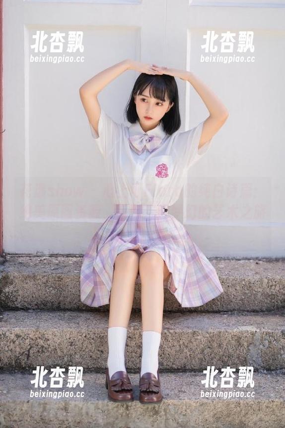 花漾show - 心上可Flora的纯白诗篇：绝美原图资源，带你走进梦幻的艺术之旅！.txt