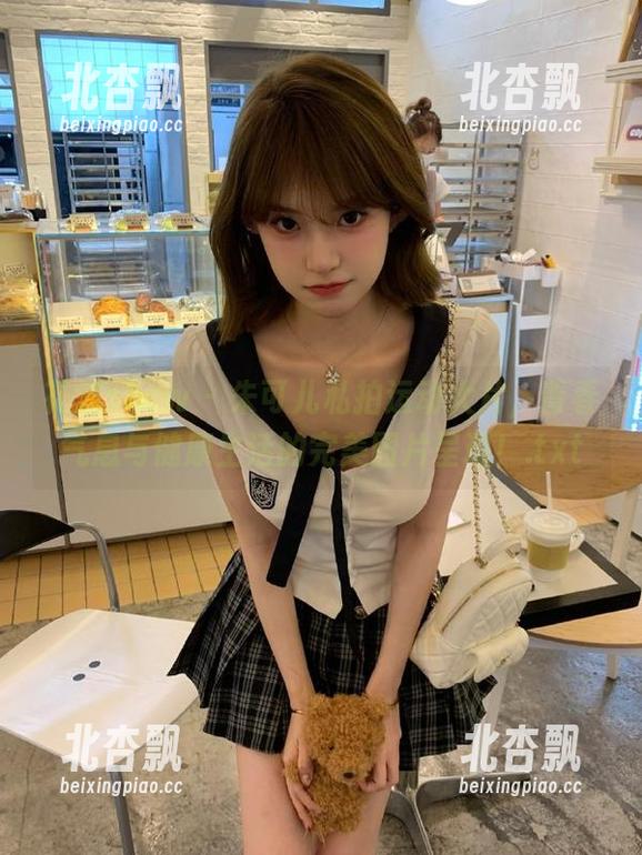 花漾show - 朱可儿私拍运动大片，青春气息与健康生活的完美图片呈现！.txt