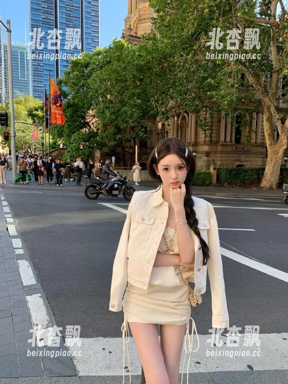 花漾show - 细数赵惟依coco温柔写真，图集里竟然蕴藏了这么多少女心！.txt