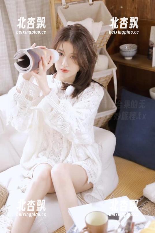 若若老师 微密圈 - 体验若若老师透明写真合集的无尽魅力,感受光与影交织出的奇妙旅程.txt