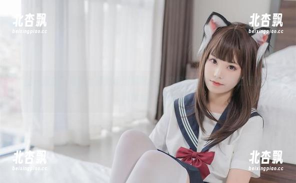 “蜜汁猫裘”凭什么成为帝国通讯官？这组写真和图片简直是潮流的风向标！.txt