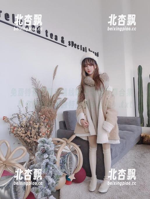 免费特供过期米线线喵白雪姬写真合集，帮你尽情感受独特的美学魅力！.txt