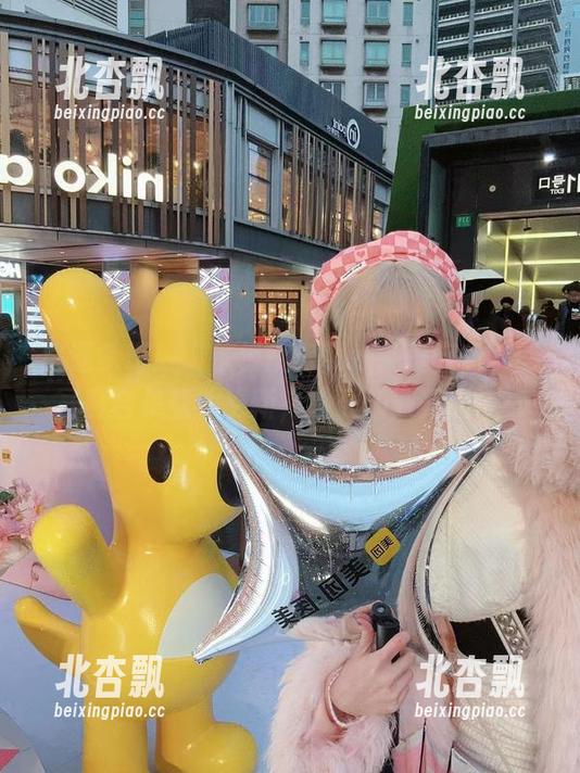 追逐梦幻！“铁板烧鬼舞w”爱宕兔女郎写真合集盛大更新，感受极致美丽.txt