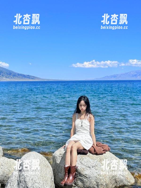 青豆客 - 资源在线：大安妮空姐写真带你领略不同的生活与时尚.txt